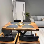 Premium Apartment *