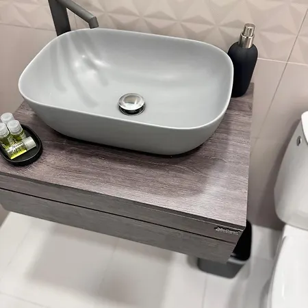 Premium Apartment *
