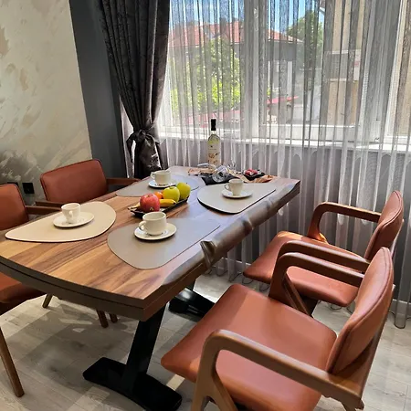 Premium ستارا زاغورا